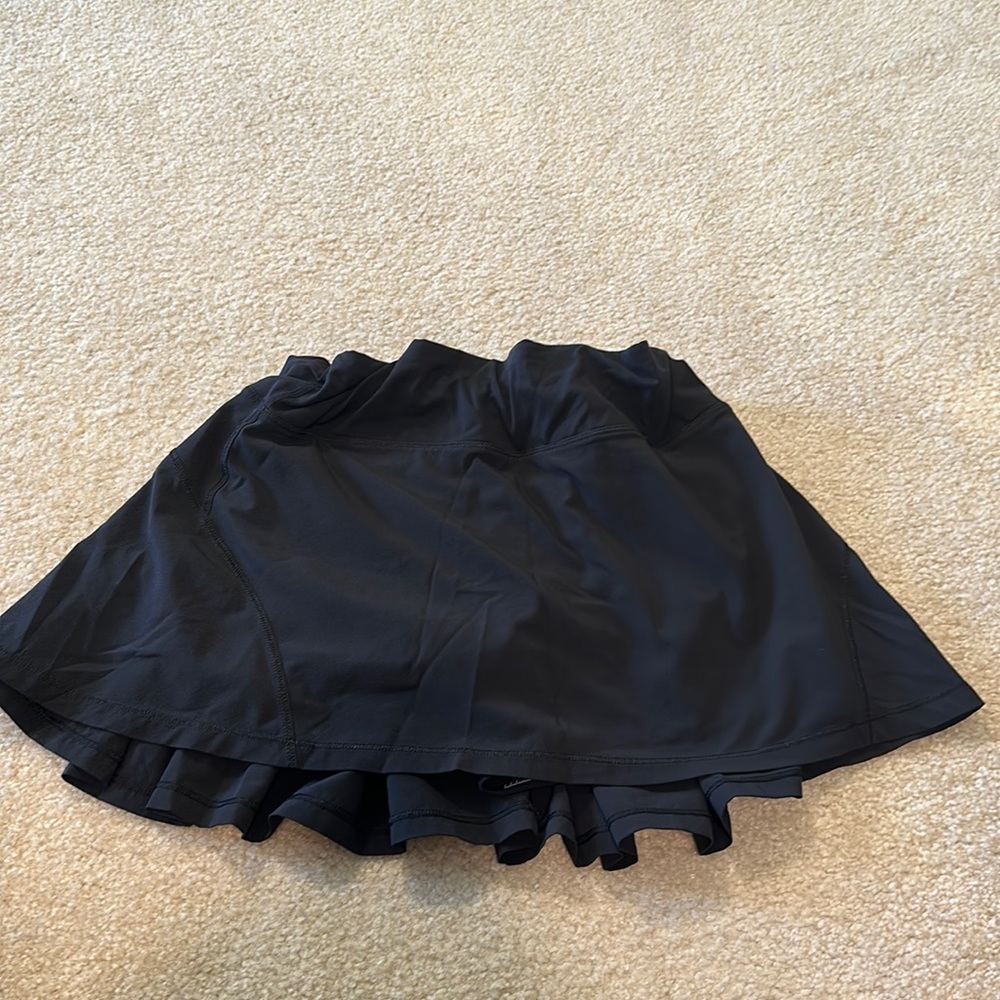 Black lululemon skort